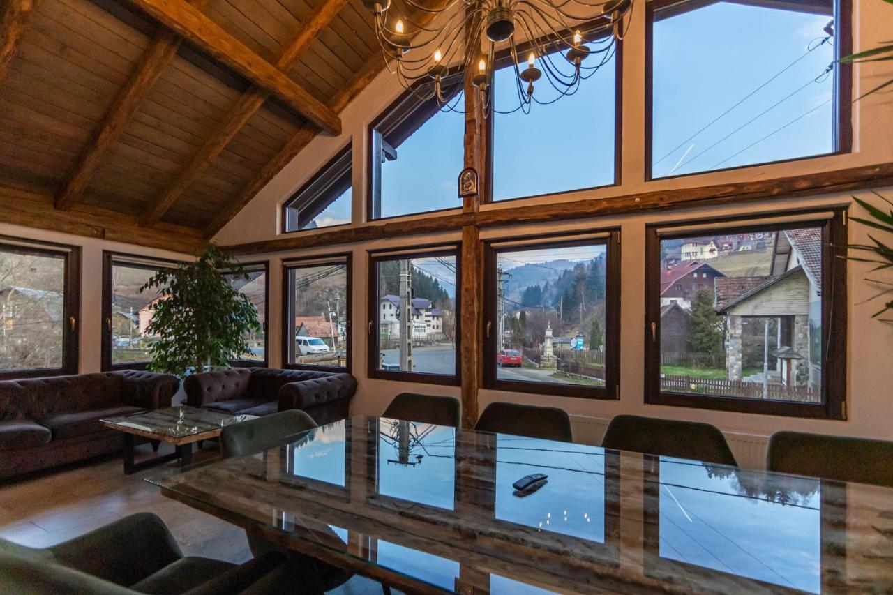 Ranger Chalet Moeciu De Sus Buitenkant foto